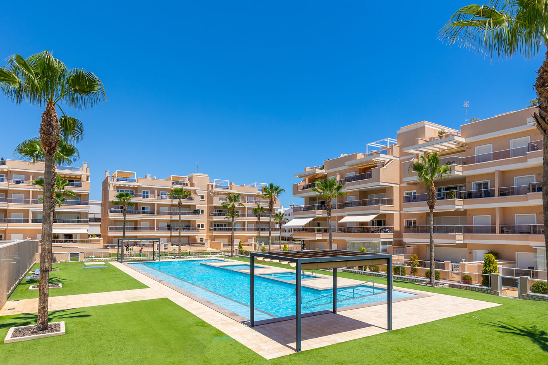 Перепродаж - Апартаменти - Orihuela Costa - 