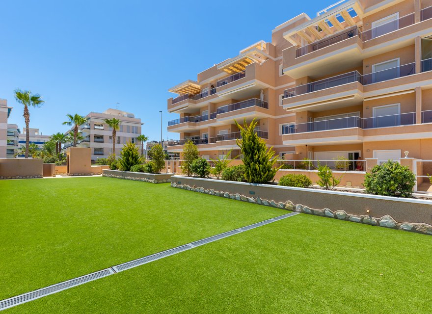 Перепродаж - Апартаменти - Orihuela Costa - 