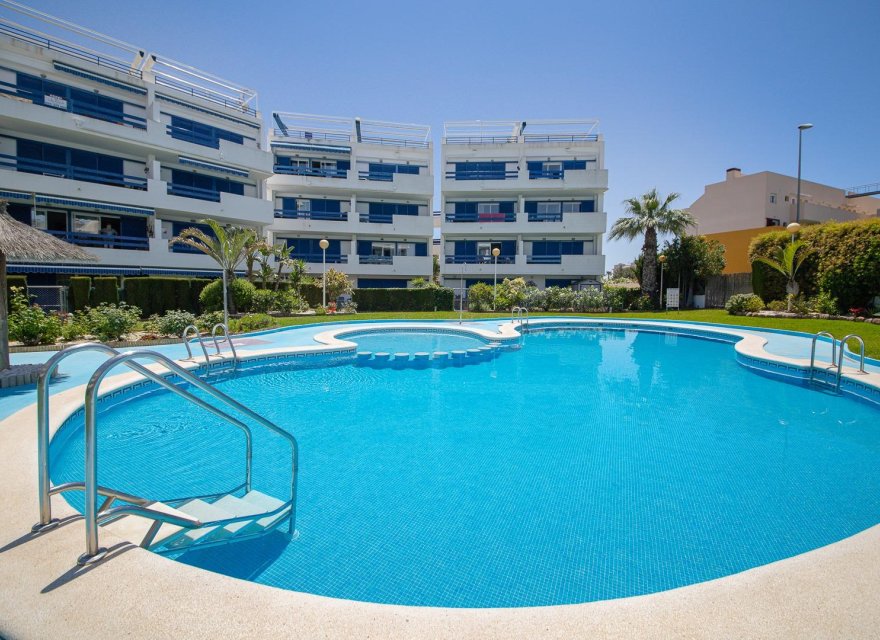 Перепродаж - Апартаменти - Оріуела Коста - Orihuela Costa