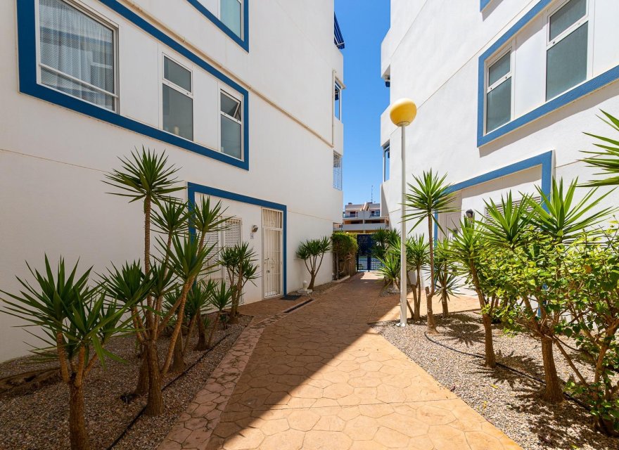 Перепродаж - Апартаменти - Оріуела Коста - Orihuela Costa