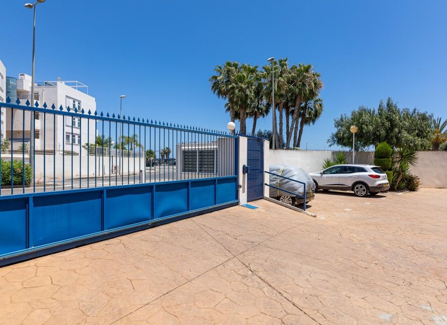 Перепродаж - Апартаменти - Оріуела Коста - Orihuela Costa