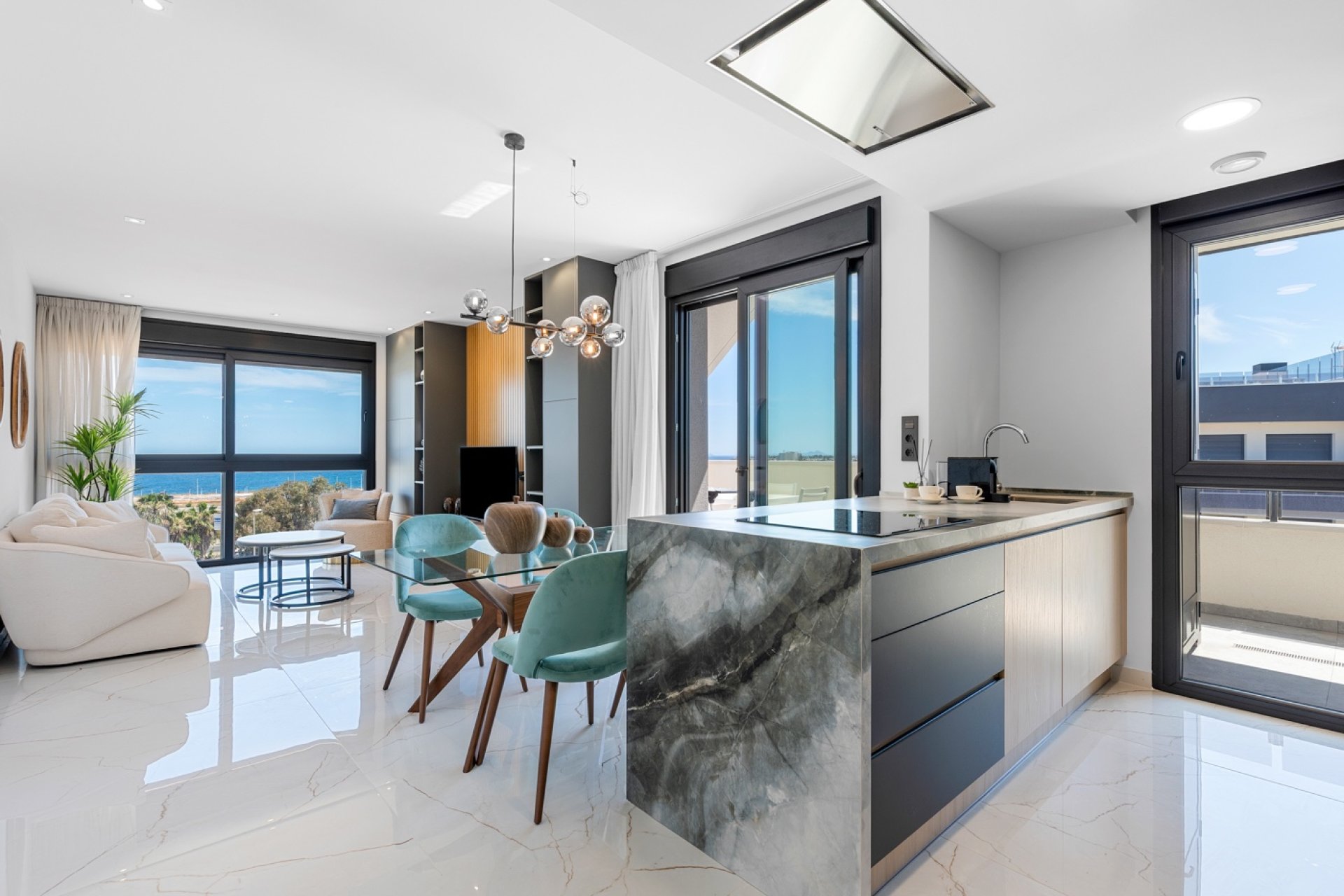 Перепродаж - Апартаменти - Оріуела Коста - Orihuela Costa