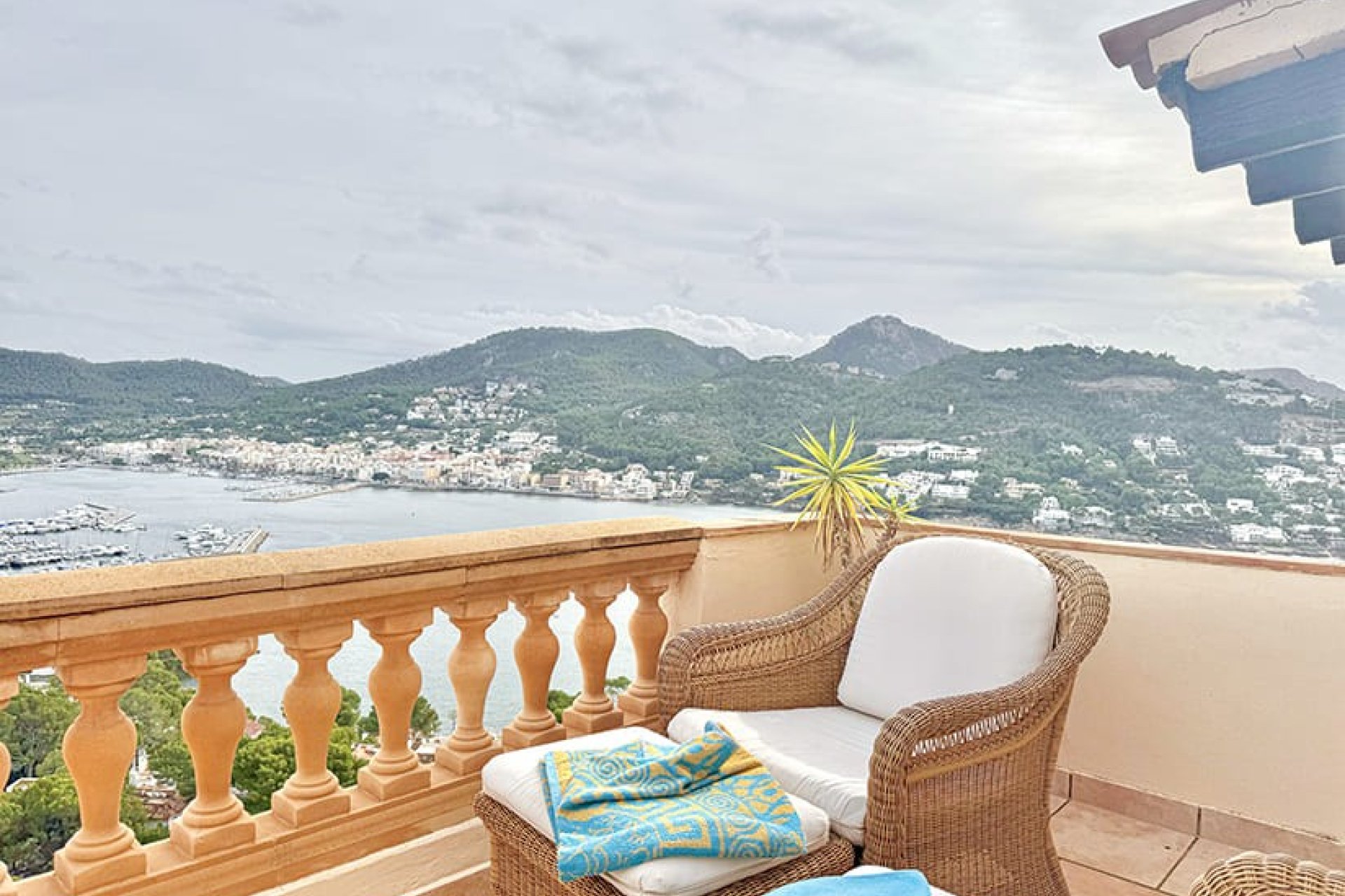 Перепродаж - Апартаменти - Puerto d’Andratx