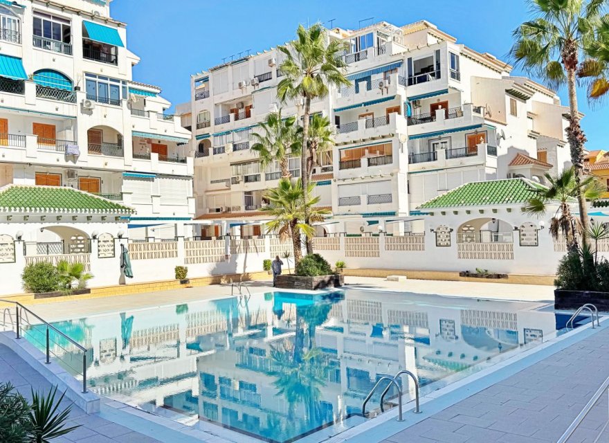 Перепродаж - Апартаменти - Torrevieja - La Mata
