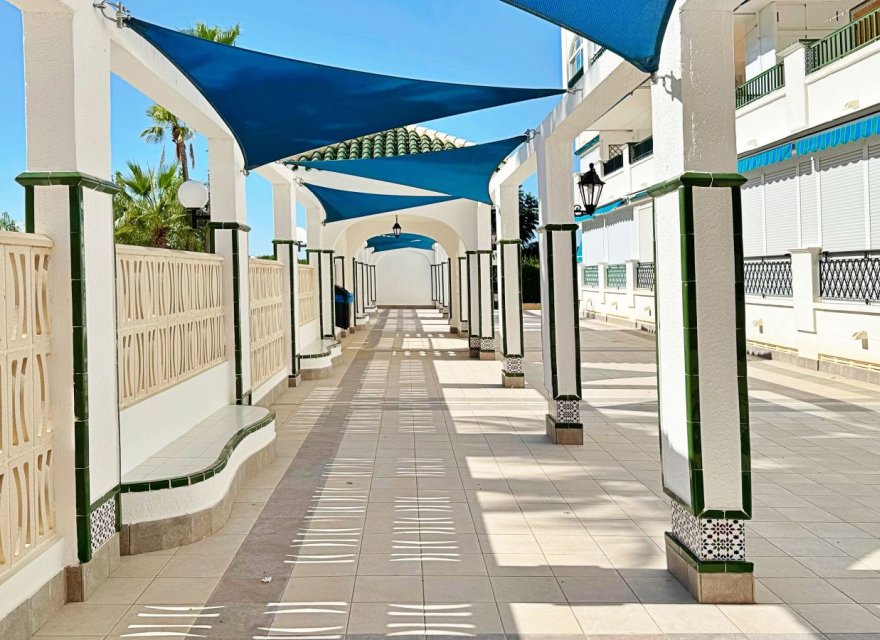 Перепродаж - Апартаменти - Torrevieja - La Mata