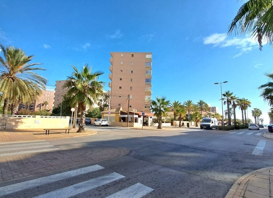 Перепродаж - Апартаменти - Torrevieja - La Mata