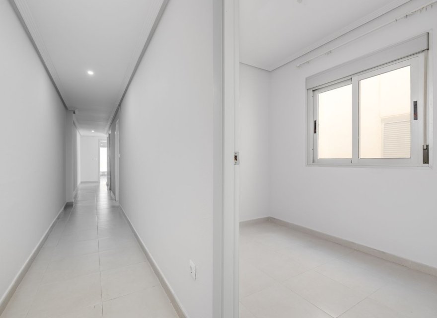 Перепродаж - Апартаменти - Torrevieja - Las Piscinas Naturales