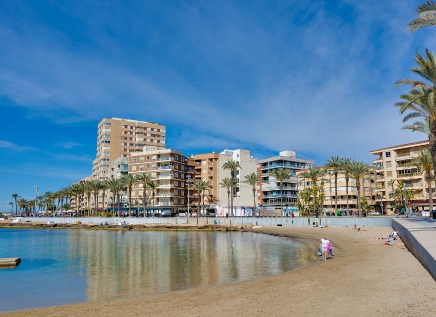Перепродаж - Апартаменти - Torrevieja - Las Piscinas Naturales