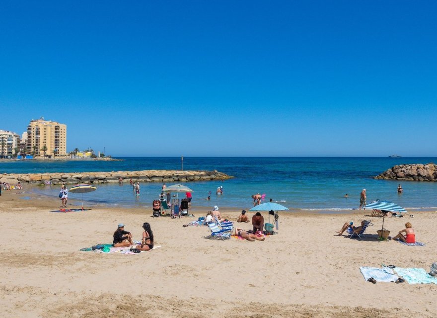 Перепродаж - Апартаменти - Torrevieja - Las Piscinas Naturales