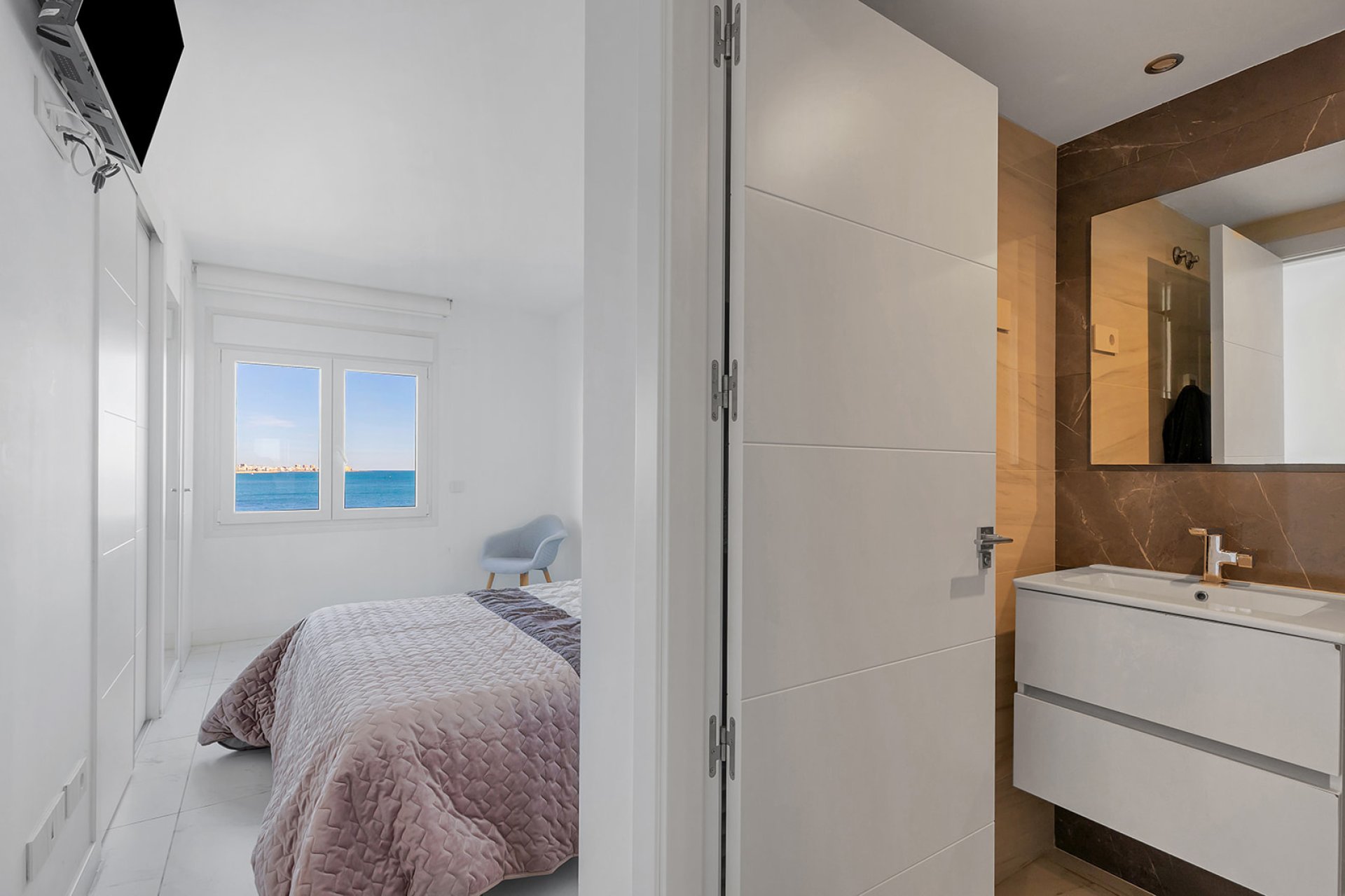 Перепродаж - Апартаменти - Torrevieja - Punta Prima