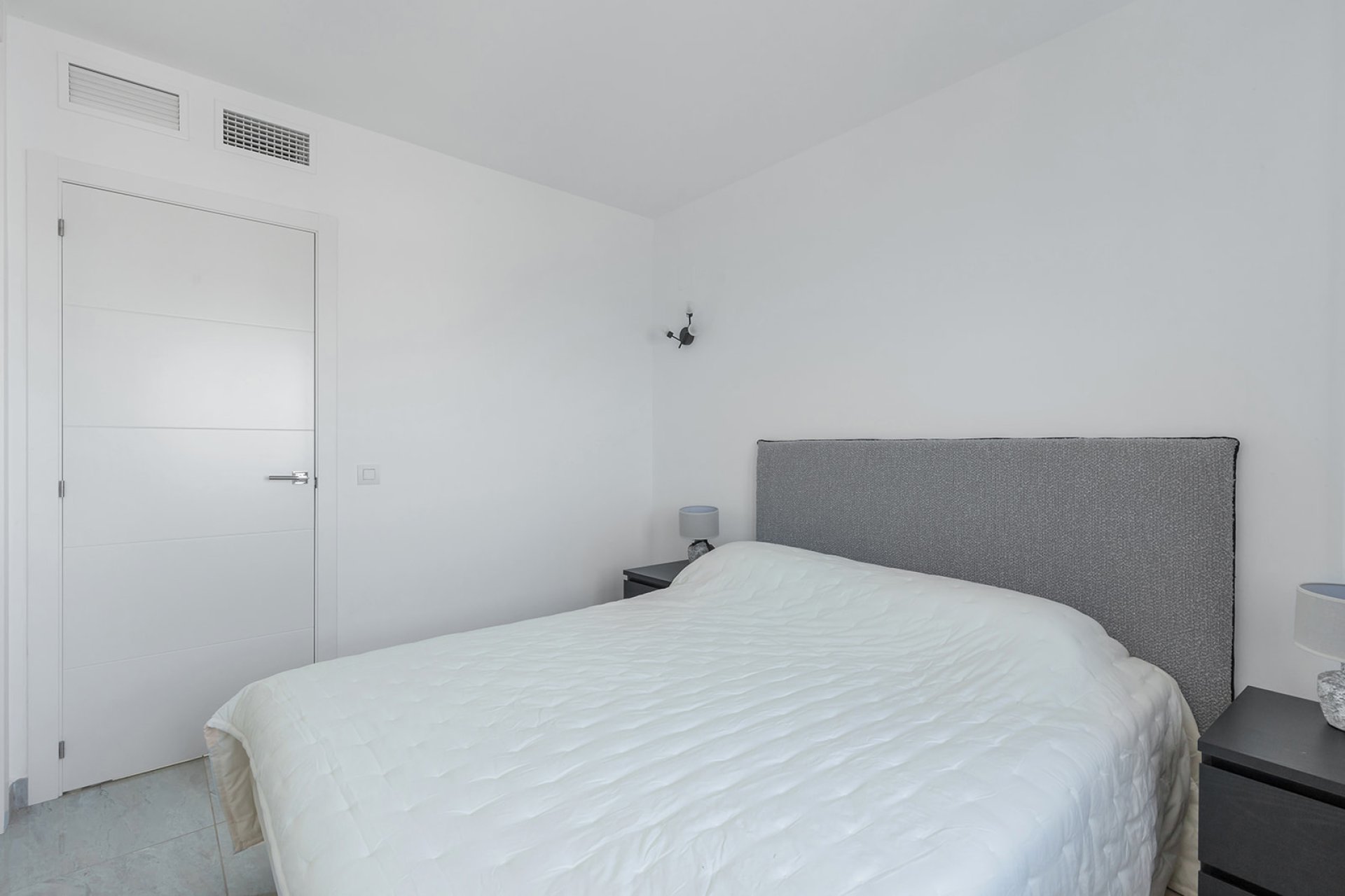 Перепродаж - Апартаменти - Torrevieja - Punta Prima