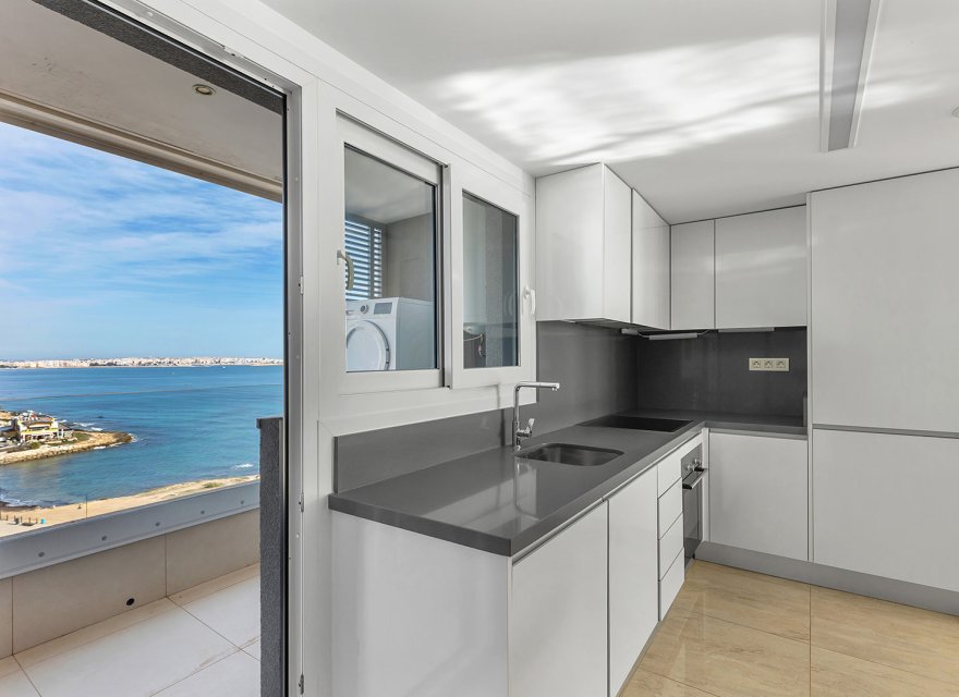 Перепродаж - Апартаменти - Torrevieja - Punta Prima