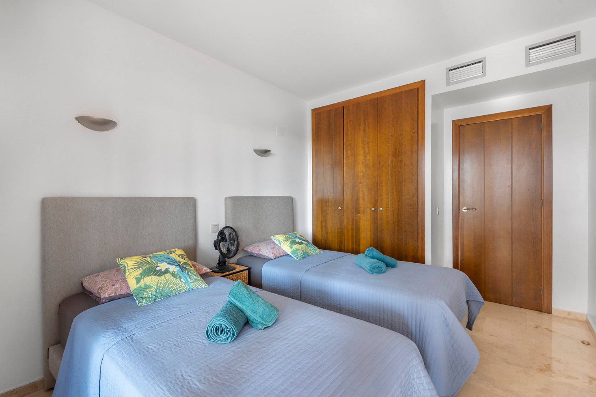 Перепродаж - Апартаменти - Torrevieja - Punta Prima