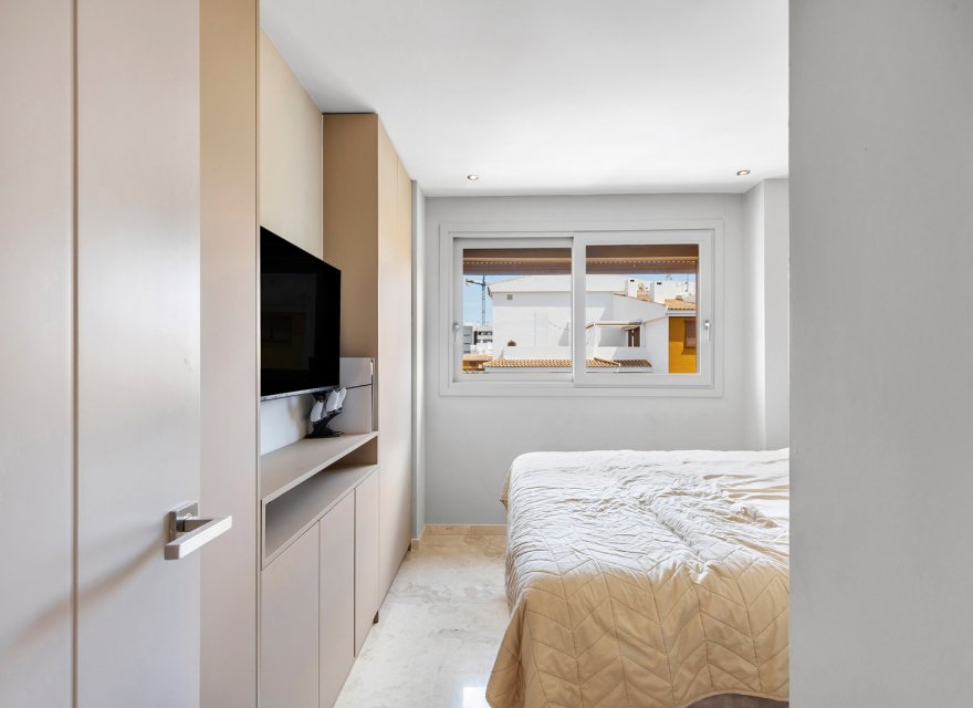 Перепродаж - Апартаменти - Torrevieja - Punta Prima