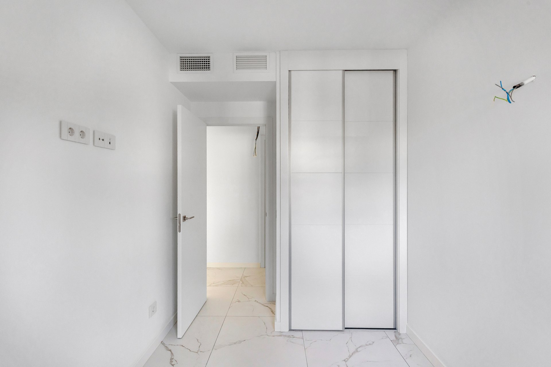 Перепродаж - Апартаменти - Torrevieja - Punta Prima