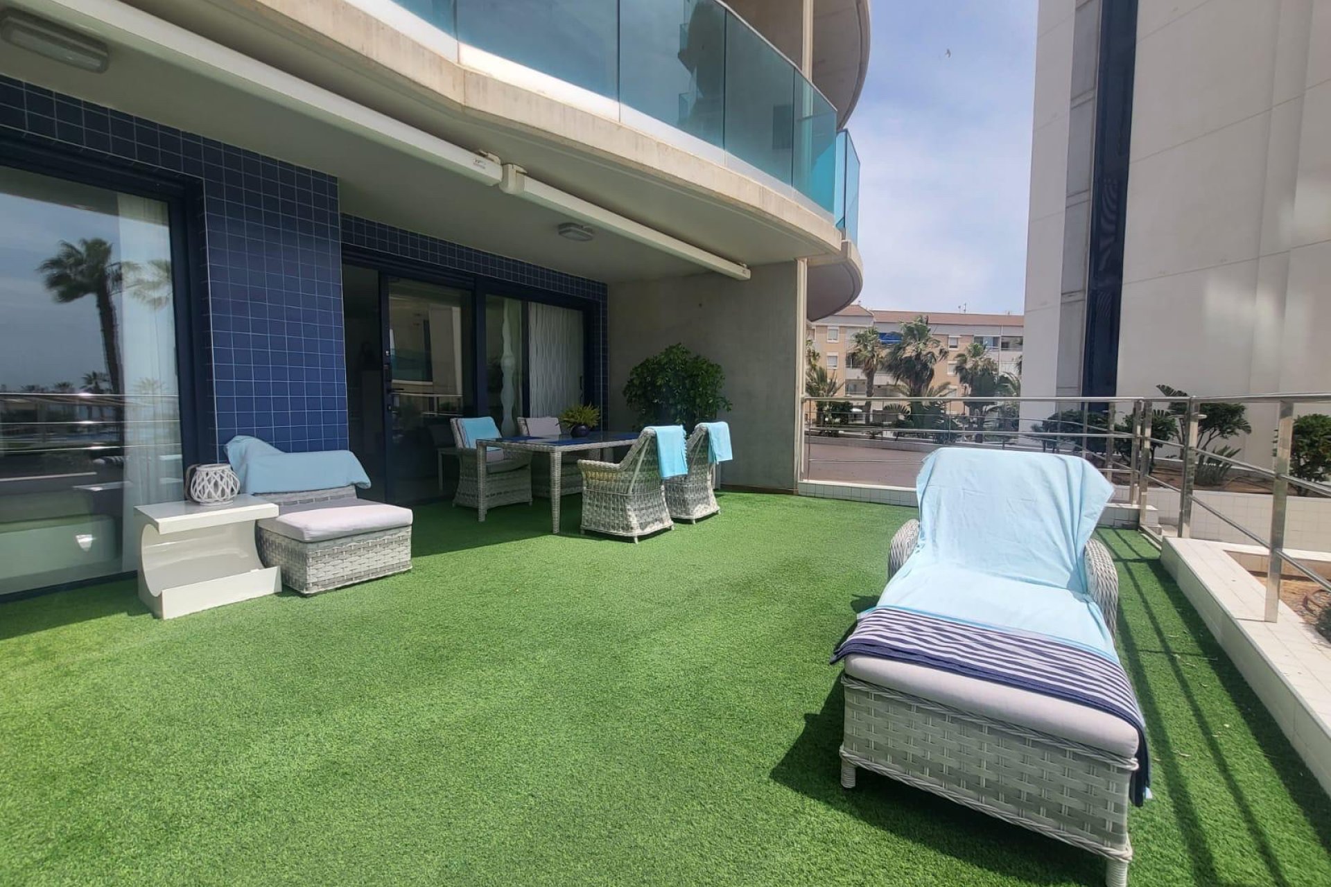 Перепродаж - Апартаменти - Torrevieja - Punta Prima