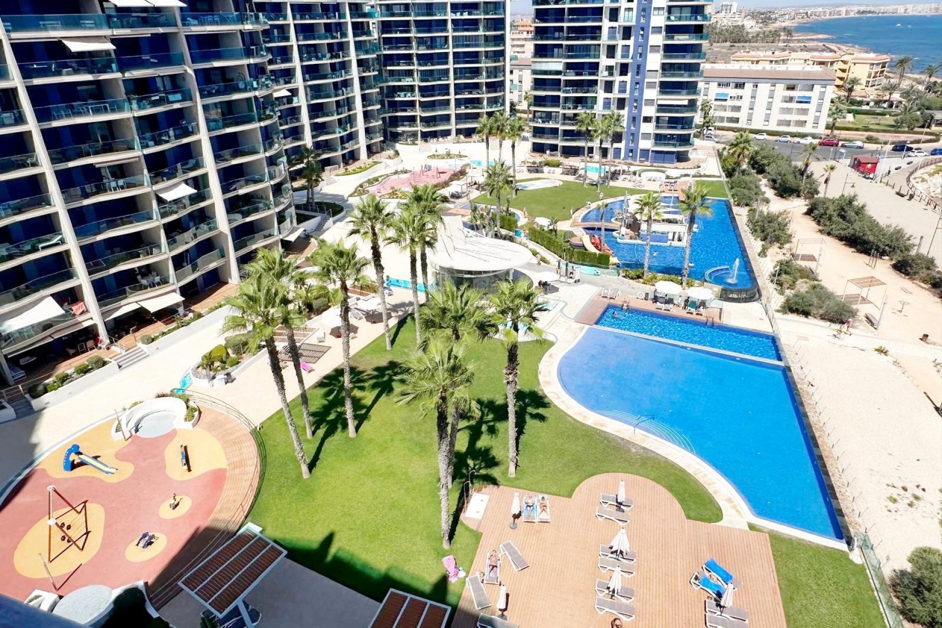 Перепродаж - Апартаменти - Torrevieja - Punta Prima