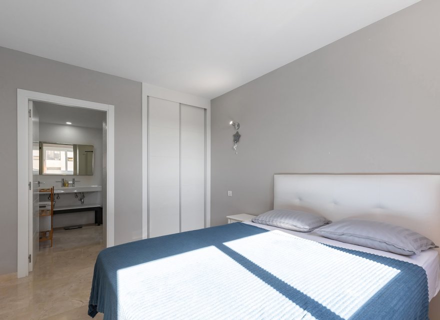 Перепродаж - Апартаменти - Torrevieja - Punta Prima