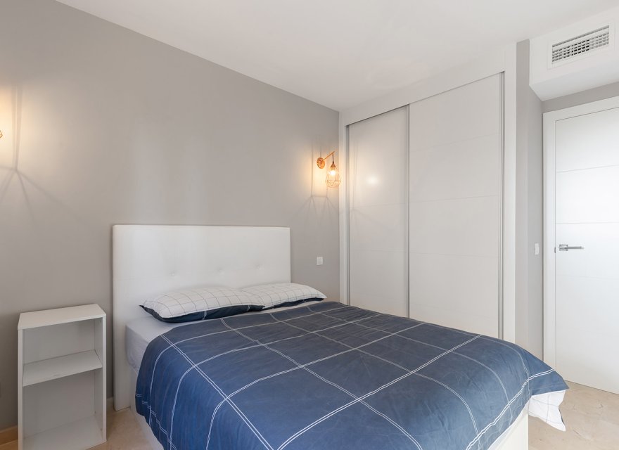 Перепродаж - Апартаменти - Torrevieja - Punta Prima