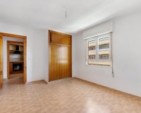 Перепродаж - Апартаменти - Torrevieja - Punta Prima