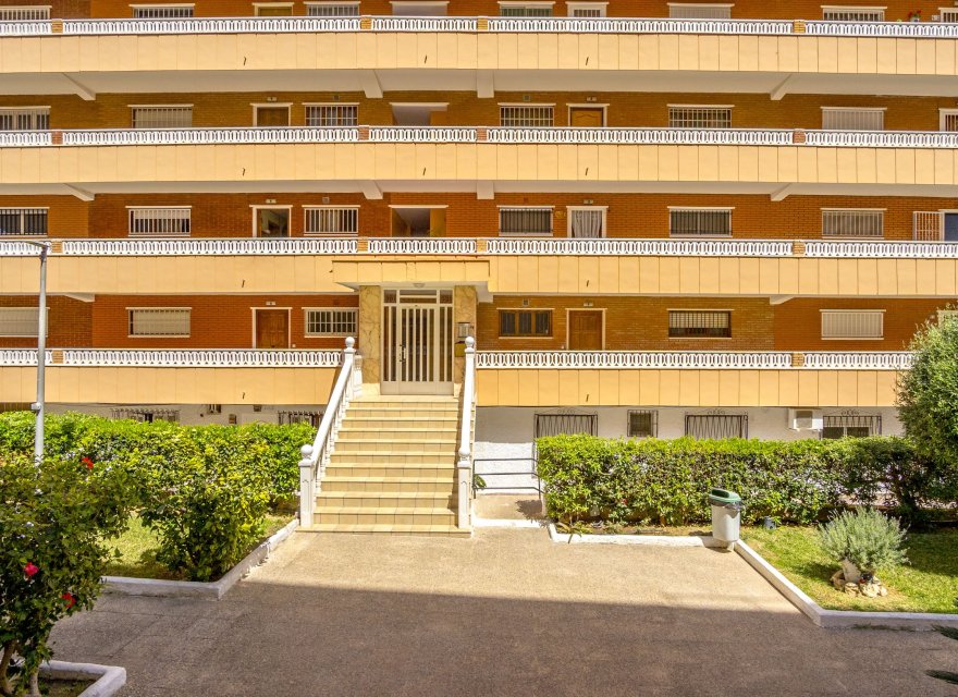 Перепродаж - Апартаменти - Torrevieja - Punta Prima