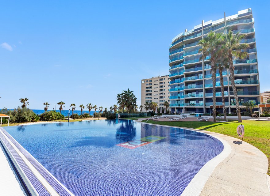 Перепродаж - Апартаменти - Torrevieja - Punta Prima