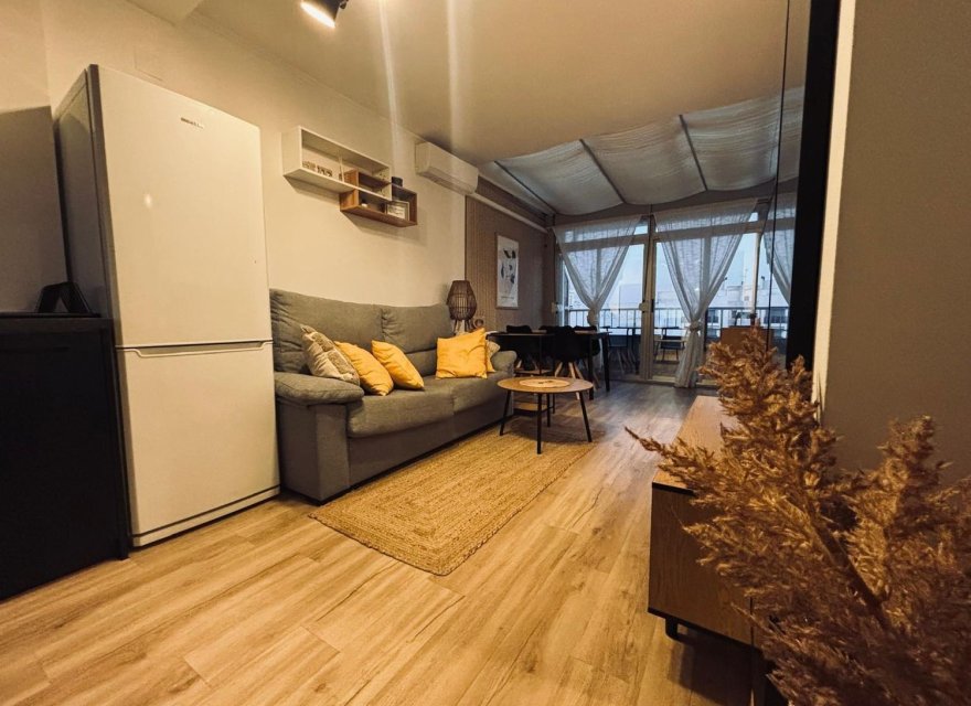 Перепродаж - Апартаменти - Torrevieja