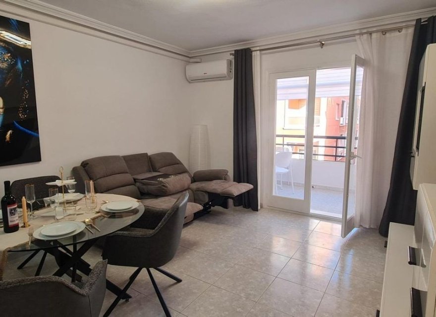 Перепродаж - Апартаменти - Torrevieja