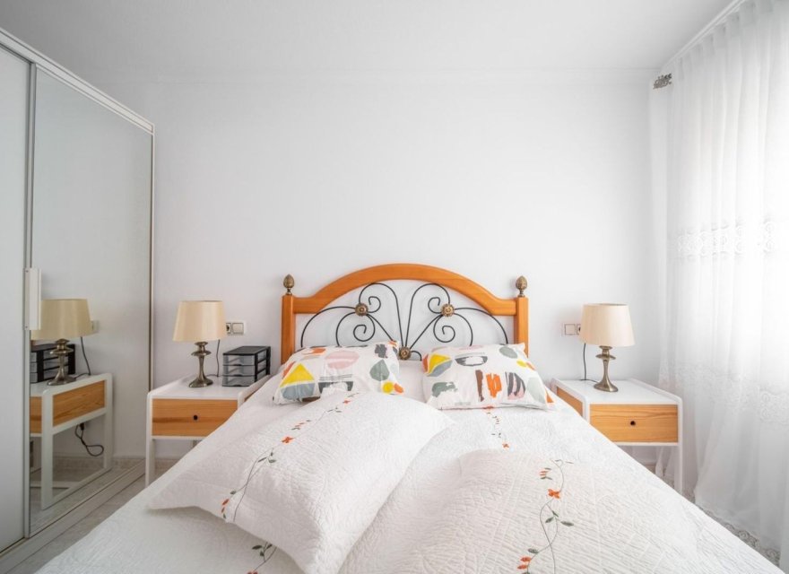 Перепродаж - Апартаменти - Torrevieja