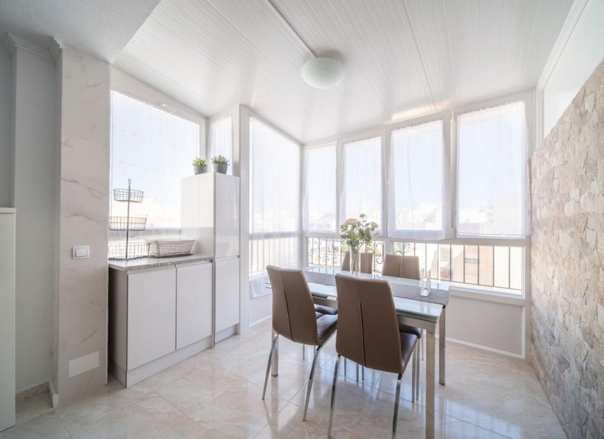 Перепродаж - Апартаменти - Torrevieja