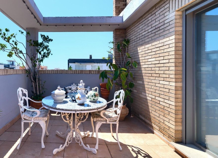 Перепродаж - Апартаменти - Valencia - Бенікалап