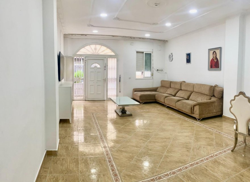 Перепродаж - Апартаменти - Valencia - Ель-Кабаньяль