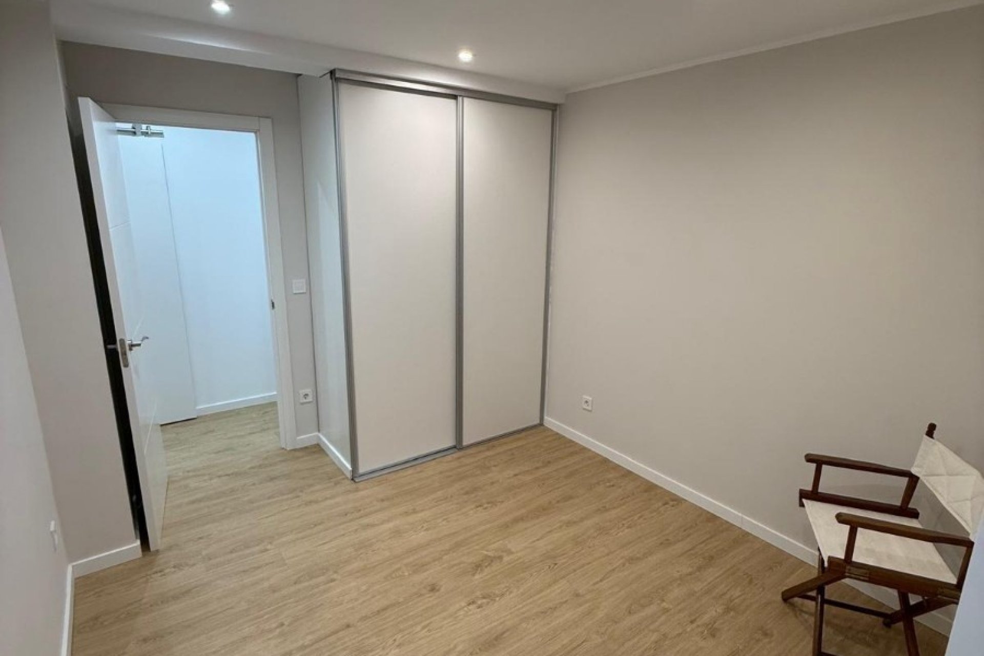 Перепродаж - Апартаменти - Valencia - Кампанар