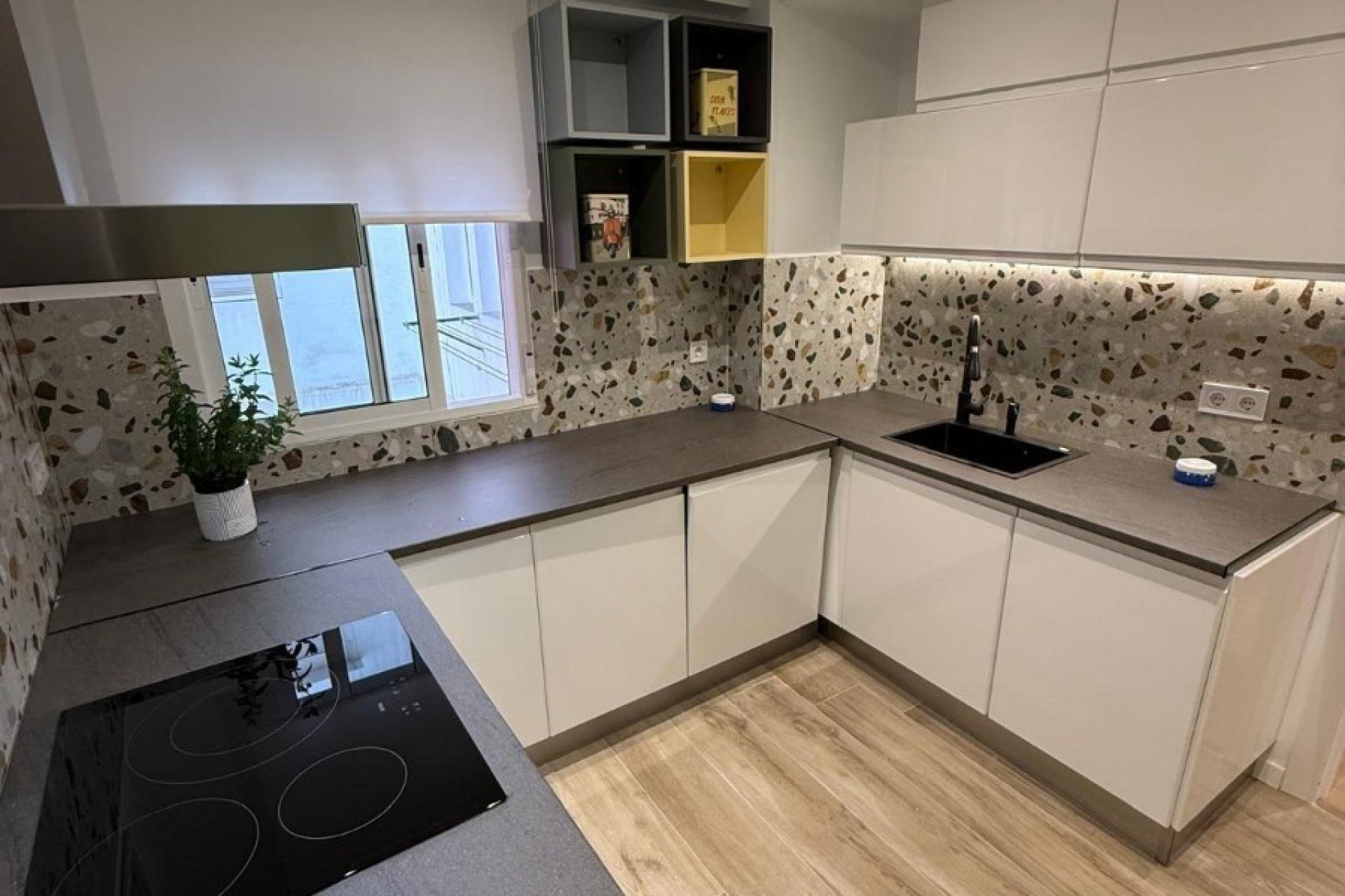 Перепродаж - Апартаменти - Valencia - Кампанар