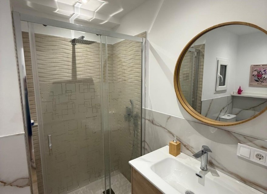 Перепродаж - Апартаменти - Valencia - Кампанар