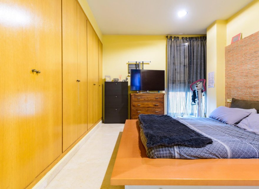 Перепродаж - Апартаменти - Valencia - Кампанар