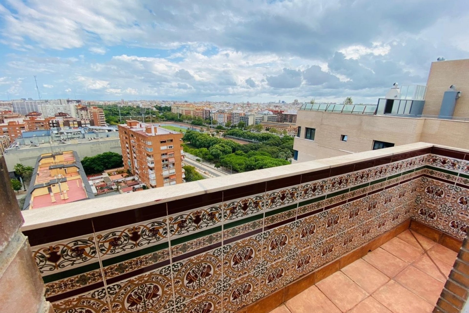 Перепродаж - Апартаменти - Valencia - Nou Campanar