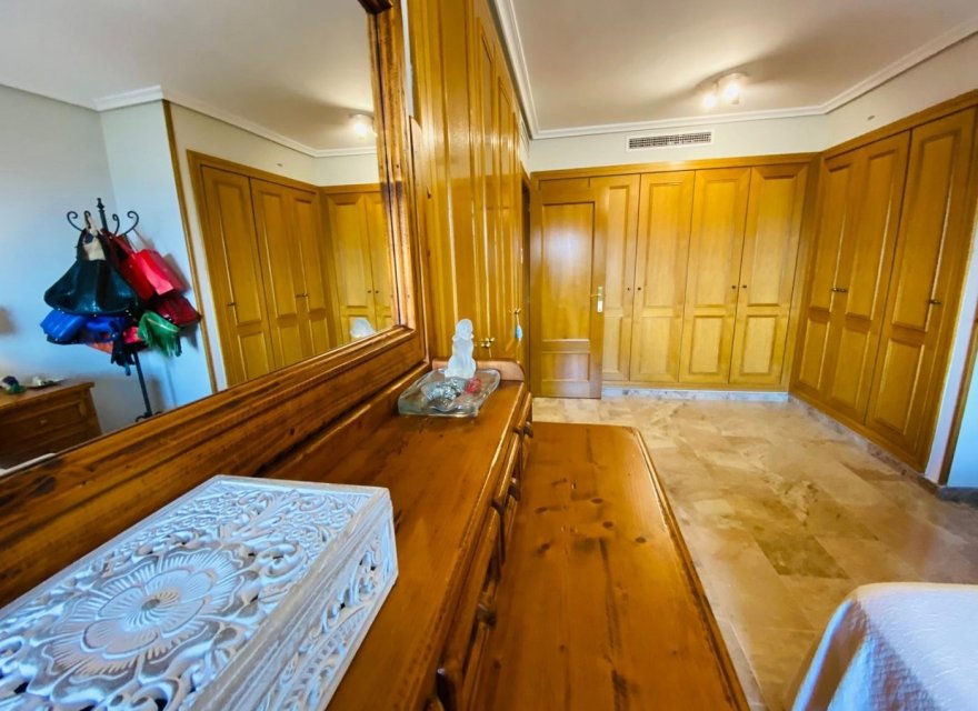 Перепродаж - Апартаменти - Valencia - Nou Campanar