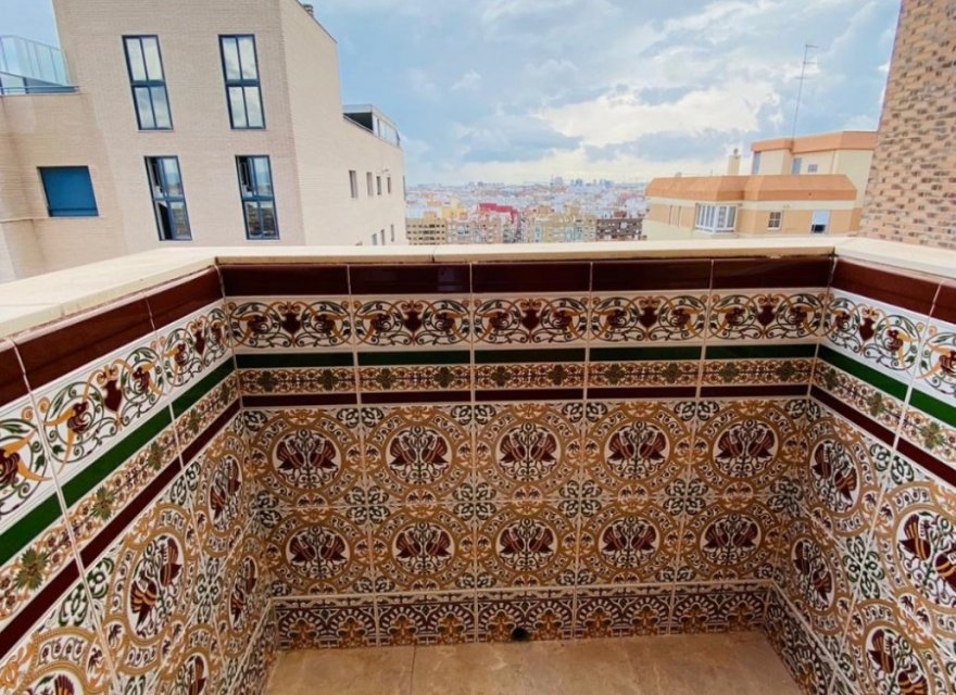 Перепродаж - Апартаменти - Valencia - Nou Campanar