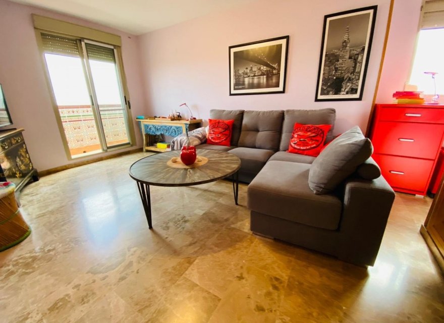 Перепродаж - Апартаменти - Valencia - Nou Campanar