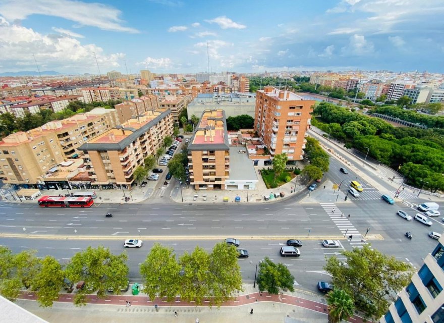 Перепродаж - Апартаменти - Valencia - Nou Campanar