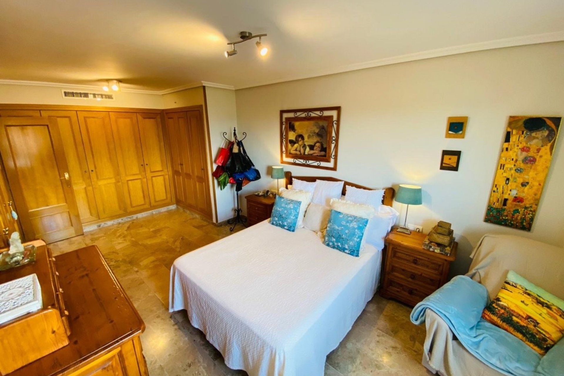 Перепродаж - Апартаменти - Valencia - Nou Campanar