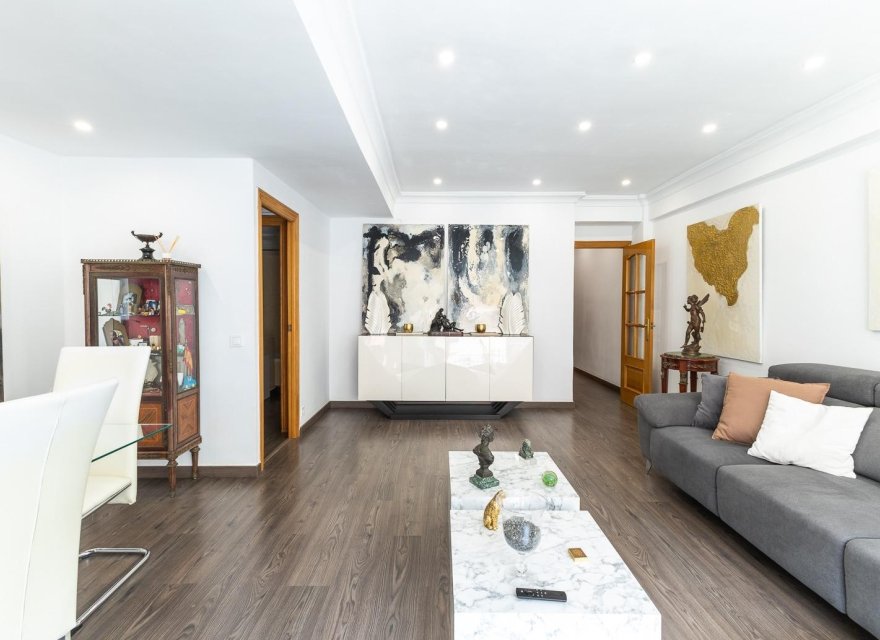 Перепродаж - Апартаменти - Valencia - Quatre Carreres