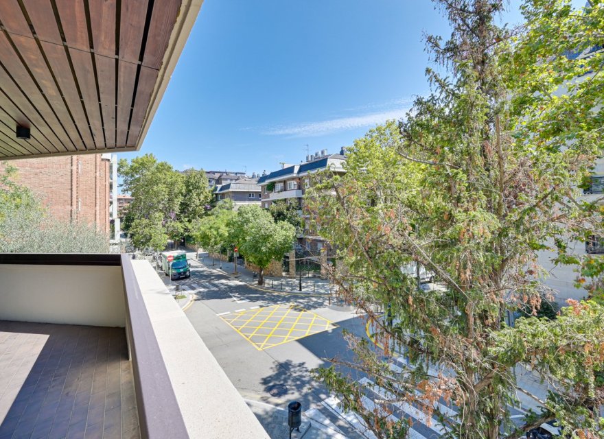 Перепродаж - Апартаменти - Zona Alta - 