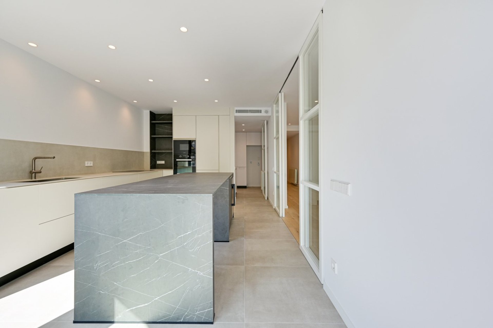 Перепродаж - Апартаменти - Zona Alta - 