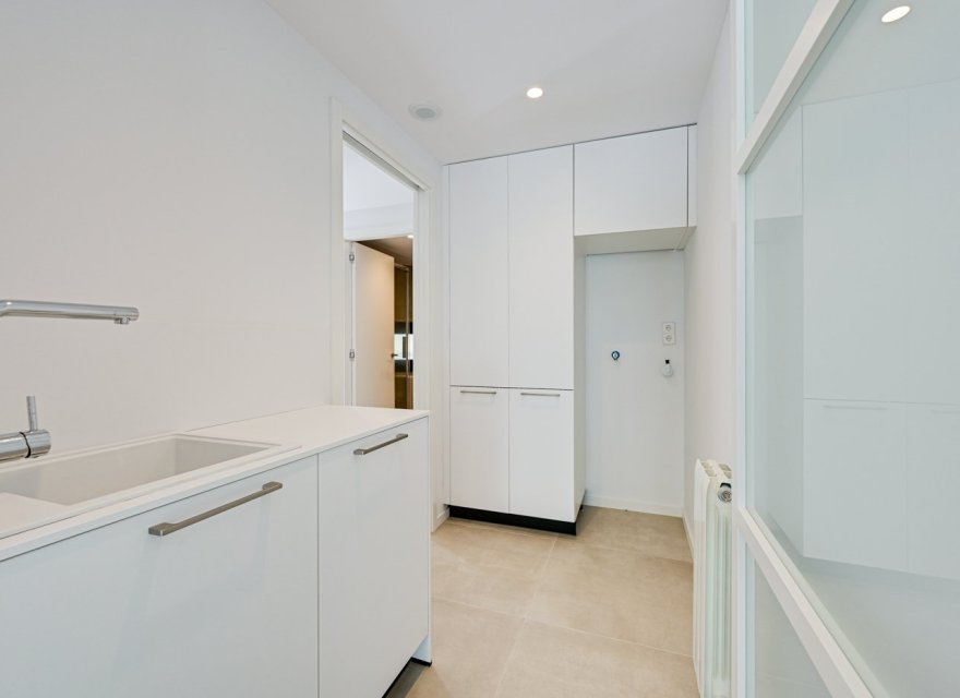 Перепродаж - Апартаменти - Zona Alta - 