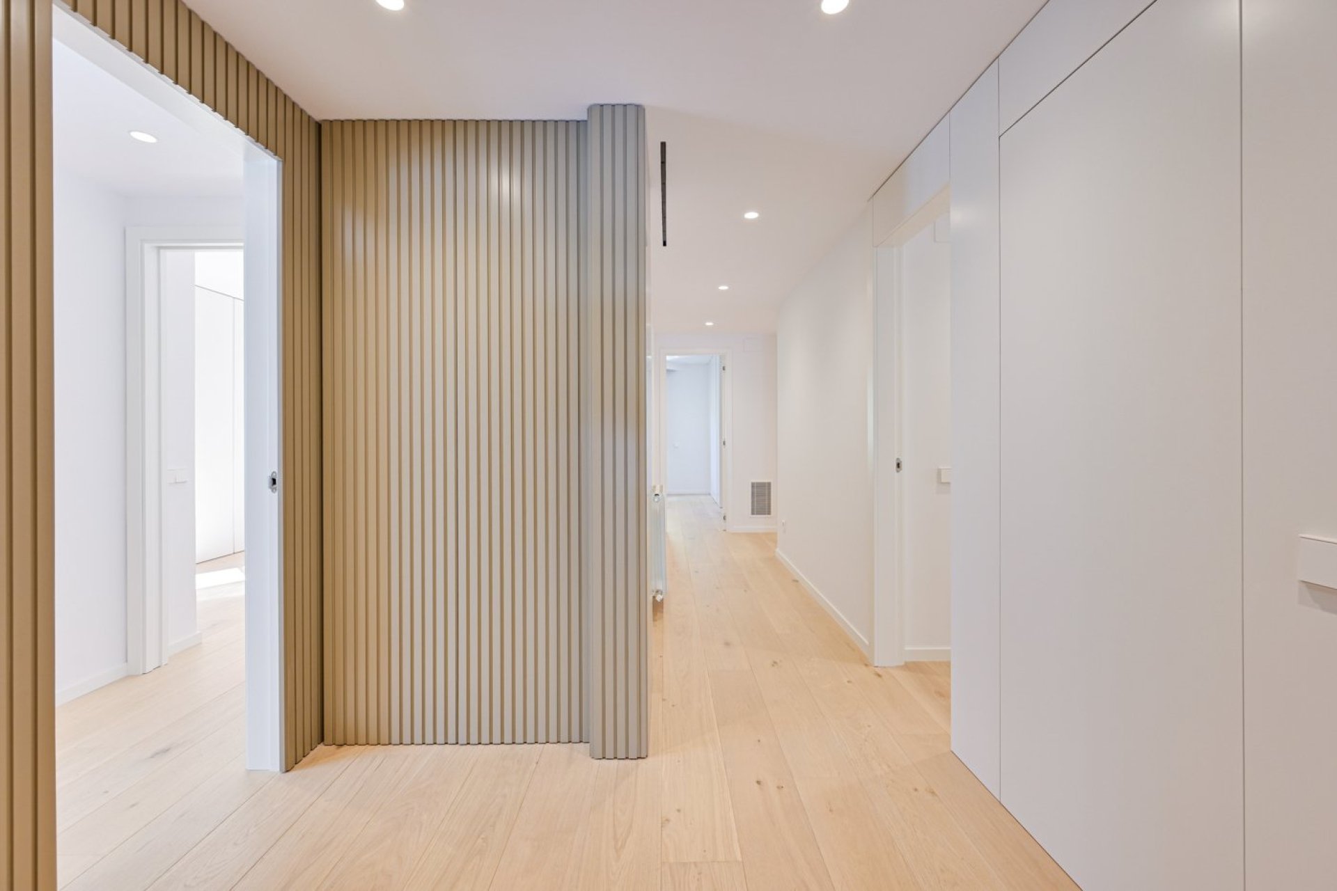 Перепродаж - Апартаменти - Zona Alta - 