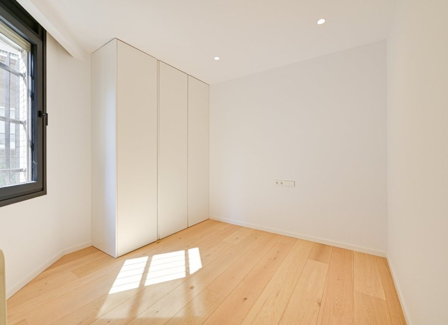 Перепродаж - Апартаменти - Zona Alta - 