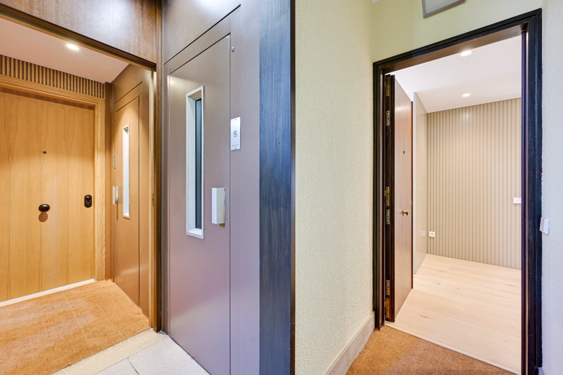 Перепродаж - Апартаменти - Zona Alta - 