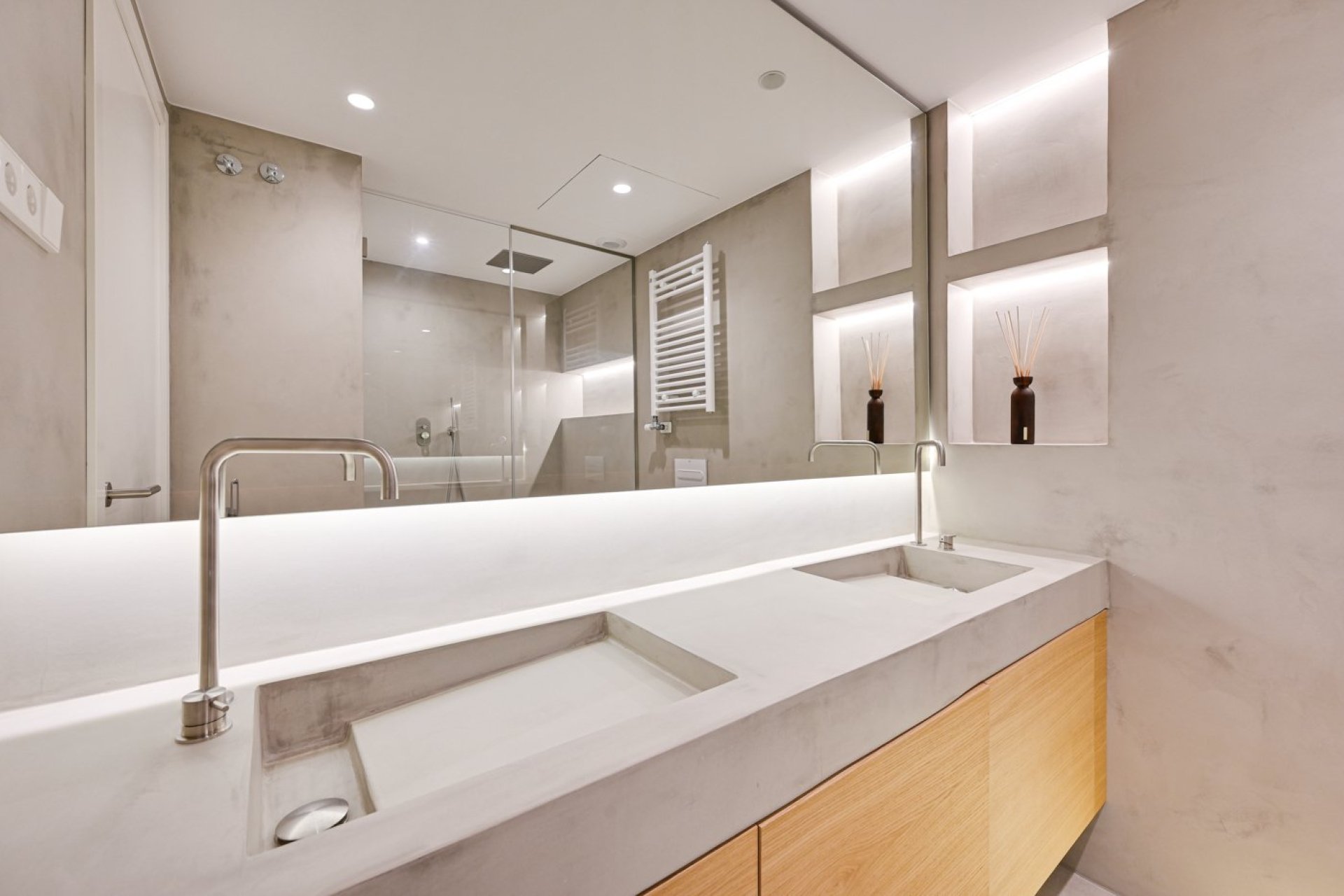 Перепродаж - Апартаменти - Zona Alta - 